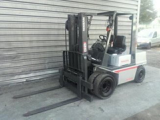 Empilhador de contrapeso 4 rodas