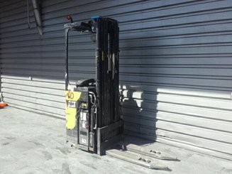 Stacker com condutor transportado