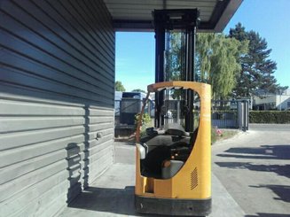 Empilhador retráctil Caterpillar NR16N - 3