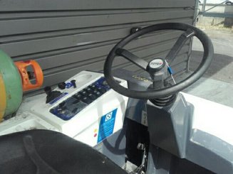 Varredor industrial Dulevo B90ELITE