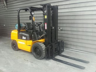 Empilhador de contrapeso 4 rodas