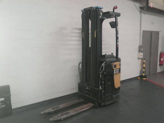 Stacker com condutor transportado