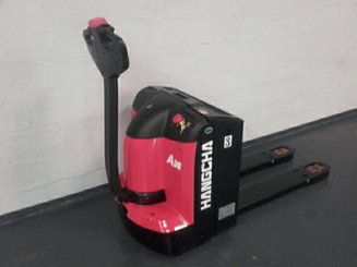 Porta-paletes eléctrico com condutor a pé Hangcha CBD30-AC1
