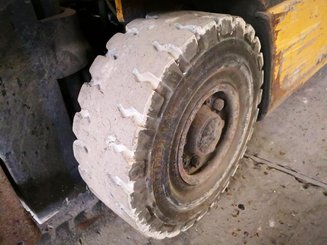 Empilhador de contrapeso 3 rodas Caterpillar EP16NT - 4