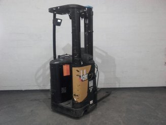 Stacker com condutor transportado