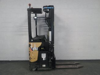 Stacker com condutor transportado Caterpillar NSR20N - 3