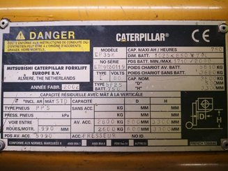 Empilhador de contrapeso 4 rodas Caterpillar EP35K - 3