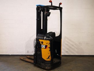 Stacker com condutor transportado