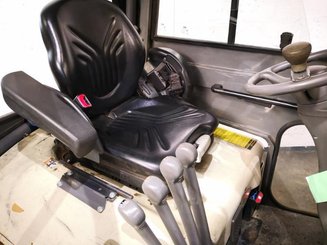 Empilhador de contrapeso 3 rodas Crown SC5320 1,3 - 2