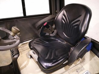 Empilhador de contrapeso 3 rodas Crown SC5320 1,3 - 1