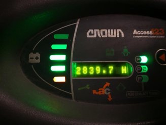 Empilhador de contrapeso 3 rodas Crown SC5320 1,3 - 4