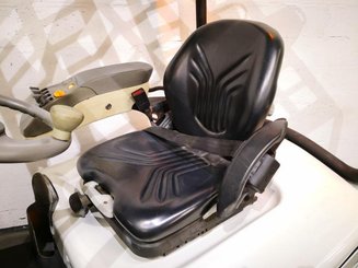 Empilhador de contrapeso 3 rodas Crown SC5340-1.6 - 4