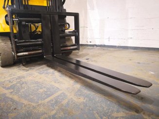 Empilhador de contrapeso 3 rodas Caterpillar EP18NT - 8