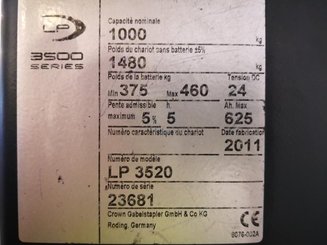 Preparador de encomendas alto nível Crown LP3520 - 11