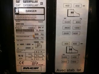 Stacker com condutor transportado Caterpillar NSR16N - 9