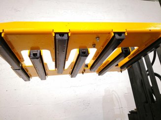 Mono multi forquilhas 2 paletas Caterpillar 4000