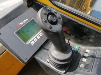 Empilhador retráctil de 4 direcções Fiora HD-LT80F - 14