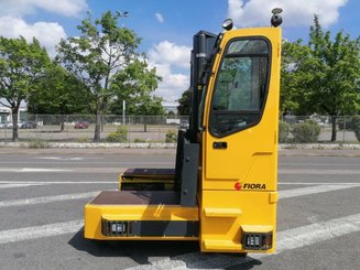 Empilhador retráctil de 4 direcções Fiora HD-LT80F - 4