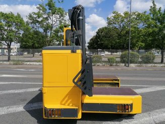 Empilhador retráctil de 4 direcções Fiora HD-LT80F - 6