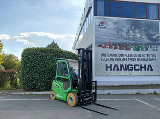 Empilhador de contrapeso 4 rodas Hangcha XC25i - 1