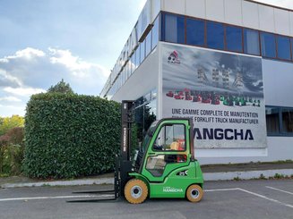 Empilhador de contrapeso 4 rodas Hangcha XC25i - 2