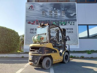 Empilhador de contrapeso 4 rodas Caterpillar GP25N - 4