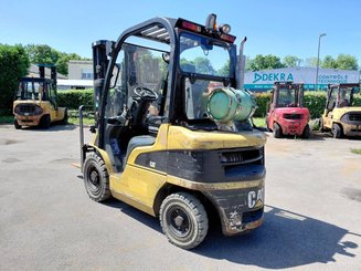 Empilhador de contrapeso 4 rodas Caterpillar GP25N - 10