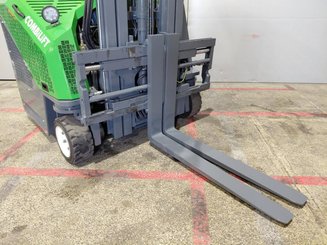 Empilhador multidireccional Combilift COMBI CB2500
