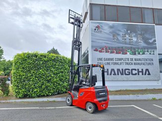 Empilhador de contrapeso 4 rodas Hangcha AE20C - 10