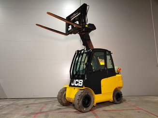Empilhador telescópico JCB TLT30G-TCR