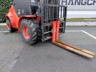 Carreta elevadora todo terreno Hangcha TT30-2 - 7