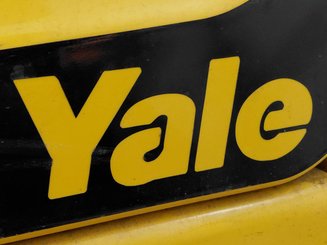 Empilhador de contrapeso 3 rodas Yale ERP15VC - 10