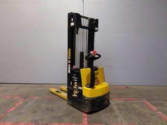 Stacker Yale MS12AC - 1