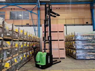 Stacker com condutor a pé Hangcha CDD16-AC1-LI - 15