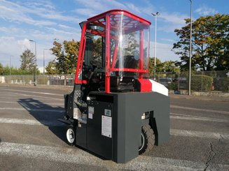 Empilhador multidireccional AMLIFT AGILIFT 3000E