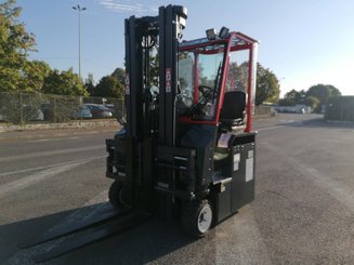 Empilhador multidireccional AMLIFT AGILIFT 3000E