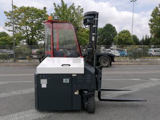 Empilhador multidireccional AMLIFT AGILIFT 3000E