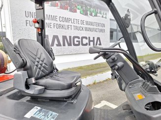 Empilhador de contrapeso 4 rodas Hangcha XF30G - 1