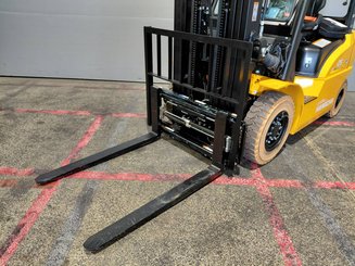 Empilhador de contrapeso 4 rodas Hangcha XE25Hi ( CPD25-XEY2H2-SI ) - 3