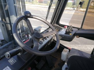 Empilhador de contrapeso 4 rodas Mora M180C