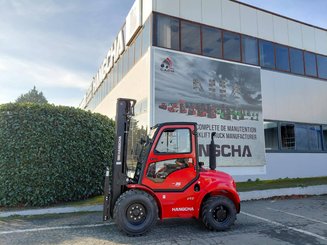 Carreta elevadora todo terreno Hangcha TT35-4 (CPCD35-XW33C-RT4) - 2