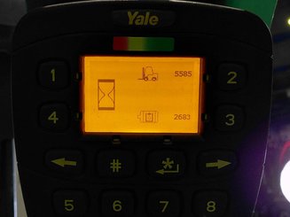 Empilhador de contrapeso 3 rodas Yale ERP16VTLWB
