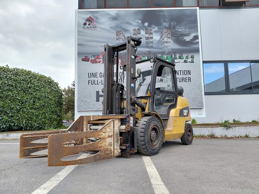 Empilhador de contrapeso 4 rodas Caterpillar GP45NTD - 1