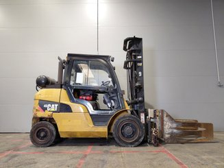 Empilhador de contrapeso 4 rodas Caterpillar GP45NTD - 5