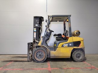 Empilhador de contrapeso 4 rodas Caterpillar GP30NTD - 4