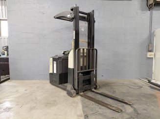 Preparador de encomendas Crown MPC3040-12 - 1