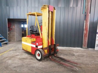 Empilhador de contrapeso 3 rodas Peg F2050EB