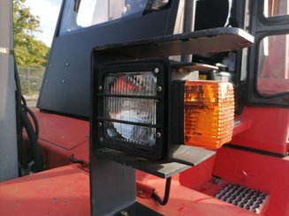Empilhador de contrapeso 4 rodas Mora M180C