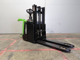 Stacker Hangcha TRANSGERBEUR CDD20-XT1S-SID  