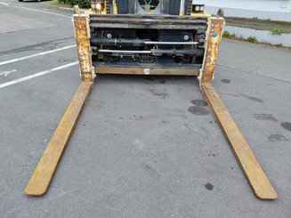 Empilhador de contrapeso 4 rodas Yale GDP160EC12 - 6